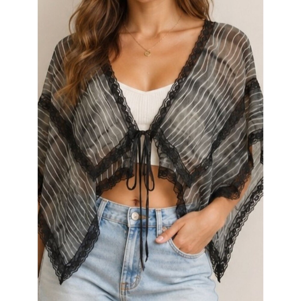 Daytrip Sheer Lace Trim Kimono Top Gray Black Striped Bohoemian Festival Sz Sm